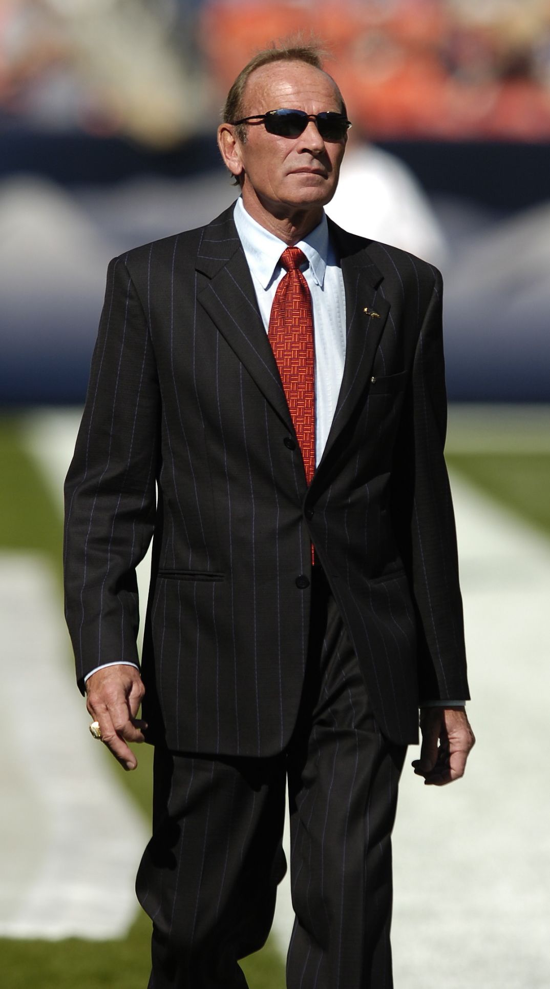 BRONCOS PATRIOTS 091605